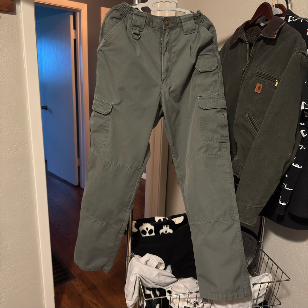 Propper Men's Cargo Pants in Olive